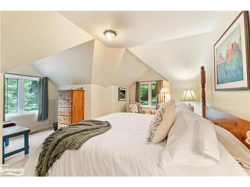 1 & 2-1230 Miriam Drive, Bracebridge, ON - Indoor Photo Showing Bedroom