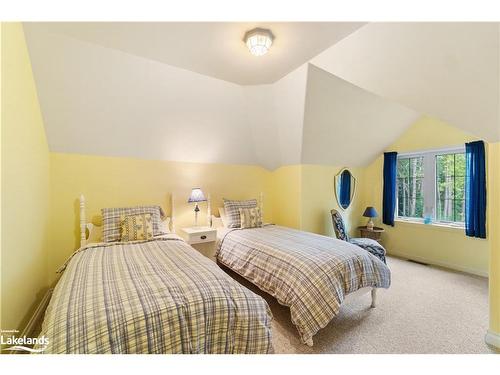 1 & 2-1230 Miriam Drive, Bracebridge, ON - Indoor Photo Showing Bedroom