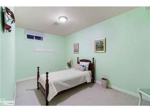 1 & 2-1230 Miriam Drive, Bracebridge, ON - Indoor Photo Showing Bedroom