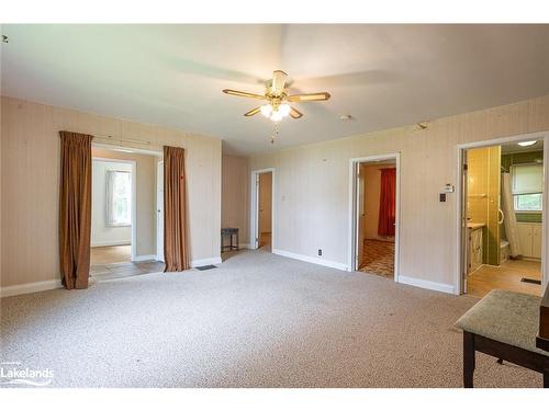 2319 Loop Road, Wilberforce, ON - Indoor Photo Showing Other Room