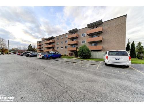 309-184 Eighth Street, Collingwood, ON - Outdoor