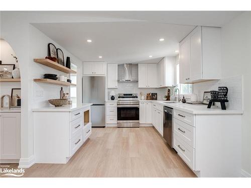 44 Wilmot Trail, Newcastle, ON - Indoor Photo Showing Kitchen