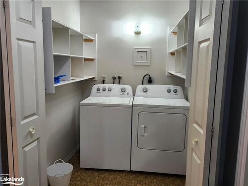 6-26 Herman Avenue, Huntsville, ON - Indoor Photo Showing Laundry Room