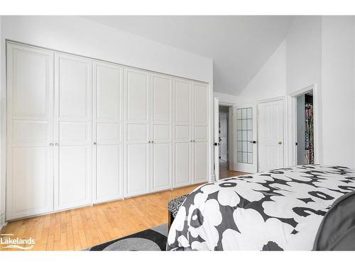 3 Burnside Court, Collingwood, ON - Indoor Photo Showing Bedroom