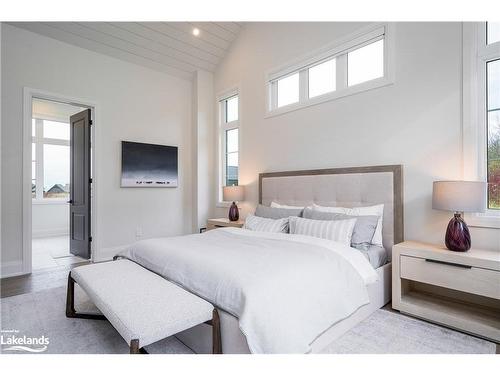 132 Dorothy Drive, The Blue Mountains, ON - Indoor Photo Showing Bedroom