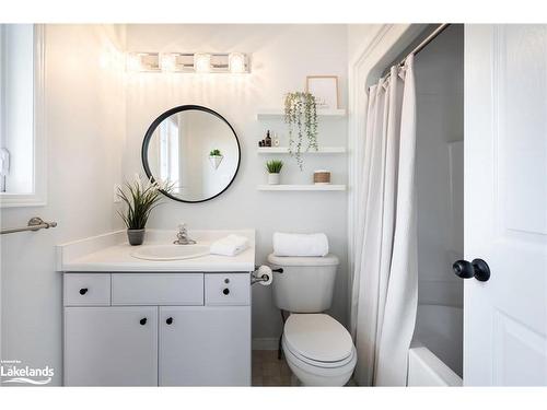 73 Biscayne Crescent, Orangeville, ON - Indoor Photo Showing Bathroom