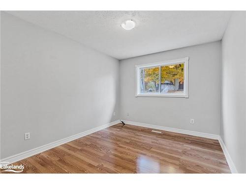 807 Birchwood Drive, Midland, ON - Indoor Photo Showing Other Room