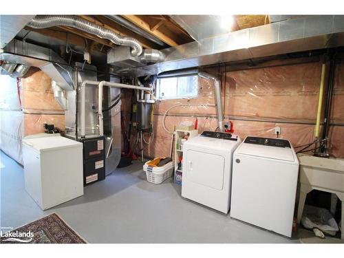 169 Taylor Drive, Barrie, ON - Indoor Photo Showing Laundry Room