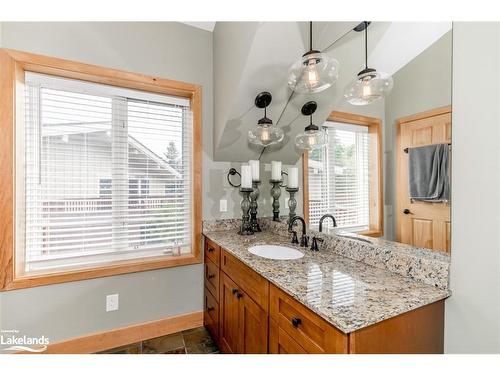 156 Chamonix Crescent, The Blue Mountains, ON - Indoor Photo Showing Bathroom