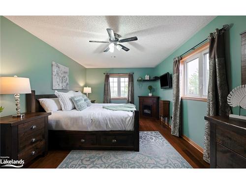 254304 9Th Line, Amaranth, ON - Indoor Photo Showing Bedroom