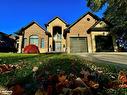 319 Henderson Road, Burlington, ON  - Outdoor With Facade 