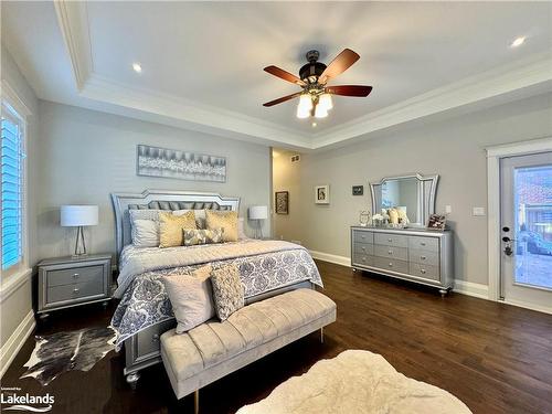 319 Henderson Road, Burlington, ON - Indoor Photo Showing Bedroom