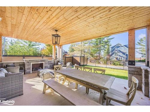 395 Eastdale Drive, Wasaga Beach, ON - Outdoor With Deck Patio Veranda With Exterior