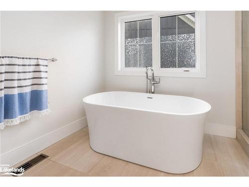 364 Yellow Birch Crescent, The Blue Mountains, ON - Indoor Photo Showing Bathroom