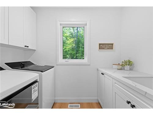 710 Domtar Road, Utterson, ON - Indoor Photo Showing Laundry Room