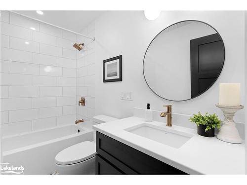 710 Domtar Road, Utterson, ON - Indoor Photo Showing Bathroom