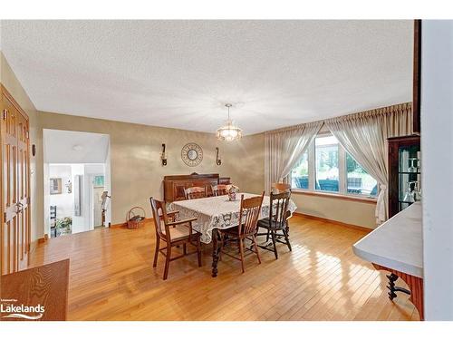 6580 Line 2 North, Midland, ON - Indoor Photo Showing Dining Room