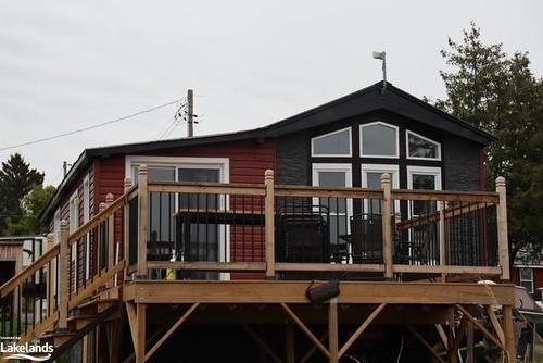 5 Holland Avenue, Byng Inlet, ON - Outdoor