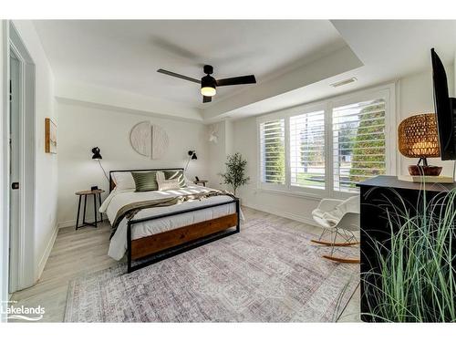 2C-194 River Road E, Wasaga Beach, ON - Indoor Photo Showing Bedroom