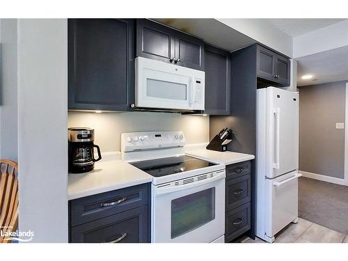 107-169 Jozo Weider Boulevard, The Blue Mountains, ON - Indoor Photo Showing Kitchen