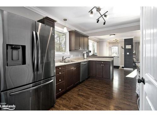 879 15Th Street W, Georgian Bluffs, ON - Indoor Photo Showing Kitchen With Double Sink