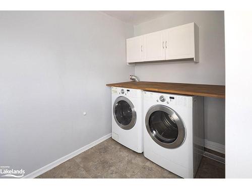 788113 Grey Road 13, Clarksburg, ON - Indoor Photo Showing Laundry Room