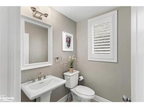 79 Lockerbie Crescent, Collingwood, ON - Indoor Photo Showing Bathroom