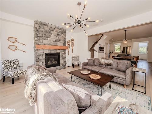 51 Rockmount Crescent, Gravenhurst, ON - Indoor Photo Showing Living Room With Fireplace