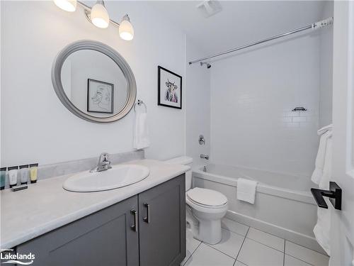 51 Rockmount Crescent, Gravenhurst, ON - Indoor Photo Showing Bathroom