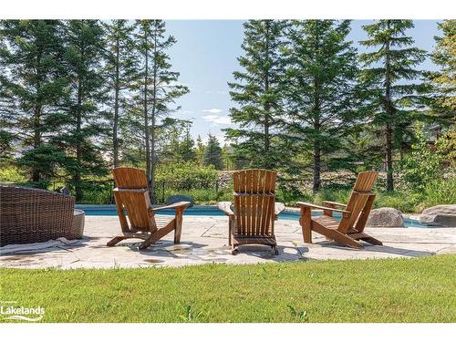 146 Wyandot Court, The Blue Mountains, ON - Outdoor With Backyard