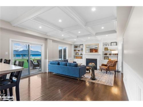 3 Brechin Crescent, Oro-Medonte, ON - Indoor Photo Showing Living Room With Fireplace