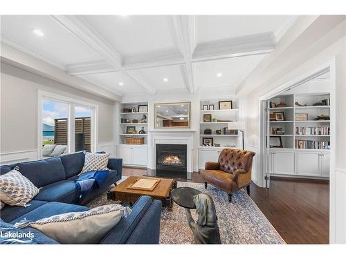 3 Brechin Crescent, Oro-Medonte, ON - Indoor Photo Showing Living Room With Fireplace