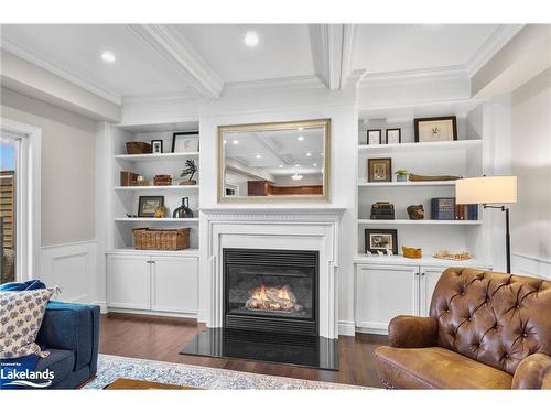 3 Brechin Crescent, Oro-Medonte, ON - Indoor Photo Showing Living Room With Fireplace