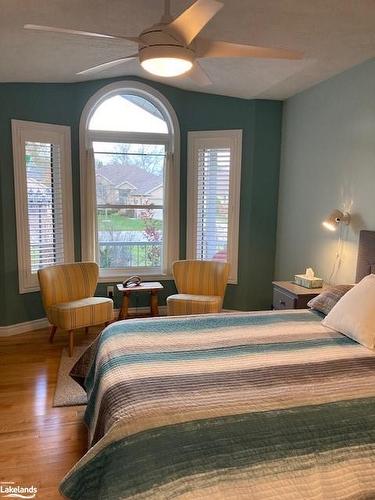 553 1St Street Sw, Owen Sound, ON - Indoor Photo Showing Bedroom