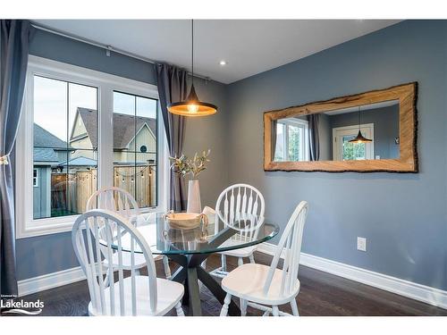 21 Robertson Street, Collingwood, ON - Indoor Photo Showing Dining Room