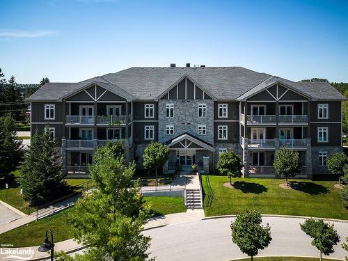 205-25 Beaver Street S, The Blue Mountains, ON - Outdoor With Balcony With Facade