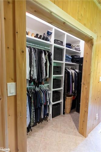 1107 Falkenburg Road, Bracebridge, ON - Indoor With Storage