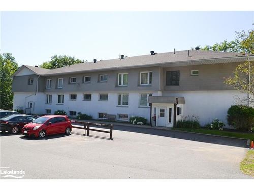 22-26 Herman Avenue, Huntsville, ON - Outdoor With Facade