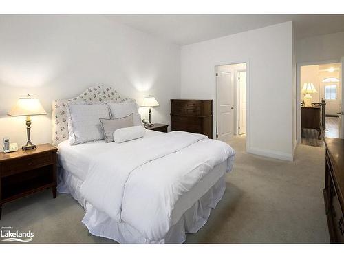 4 Sutton Lane, Collingwood, ON - Indoor Photo Showing Bedroom