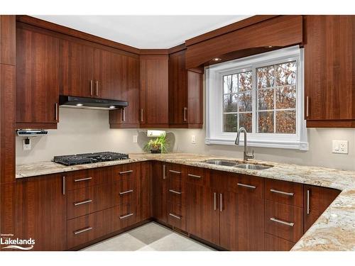 563 Ski Hill Road, Nipissing, ON - Indoor Photo Showing Kitchen With Double Sink With Upgraded Kitchen