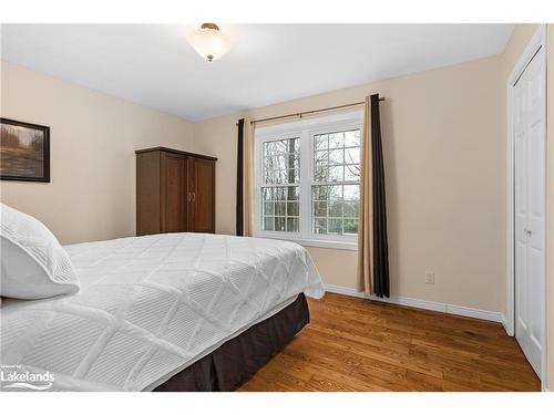 563 Ski Hill Road, Nipissing, ON - Indoor Photo Showing Bedroom