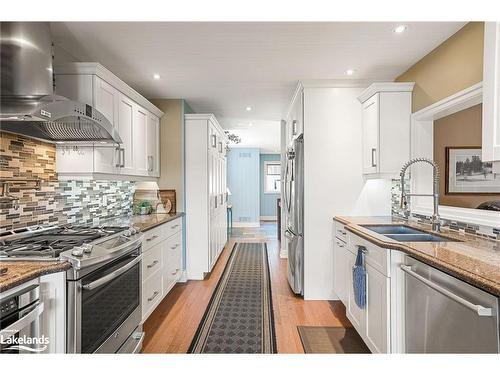 1169 Crooked House Road, Minden Hills, ON - Indoor Photo Showing Kitchen With Double Sink With Upgraded Kitchen