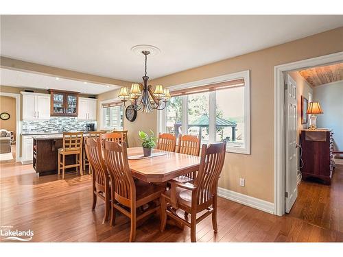 1169 Crooked House Road, Minden Hills, ON - Indoor Photo Showing Dining Room