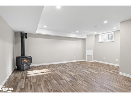 55 Breithaupt Crescent, Tiny, ON - Indoor With Fireplace