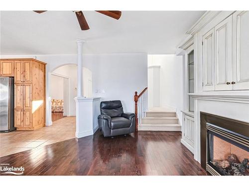 23 Chamberlain Crescent, Collingwood, ON - Indoor Photo Showing Living Room With Fireplace