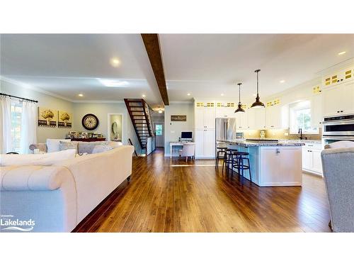 393 Tiny Beaches Road S, Tiny, ON - Indoor Photo Showing Kitchen