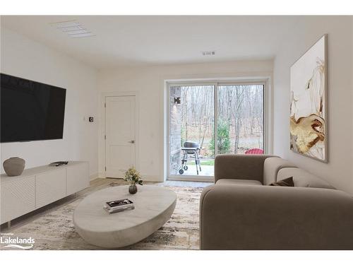 105-18 Campus Trail, Huntsville, ON - Indoor Photo Showing Living Room