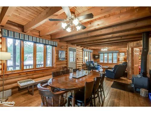 30 Mcvittie Island, Bracebridge, ON - Indoor Photo Showing Dining Room