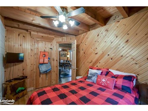 30 Mcvittie Island, Bracebridge, ON - Indoor