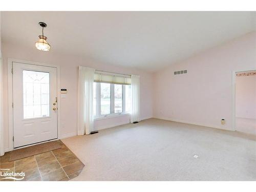 57 Fairway Avenue, Meaford, ON - Indoor Photo Showing Other Room